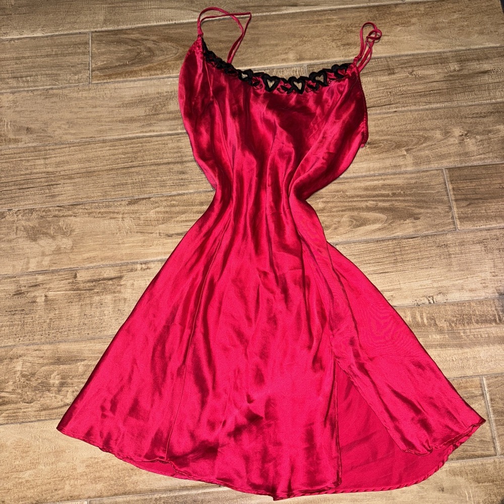 1995 Vintage Victoria's Secret Romantic Femme 100% Silk Slip RARE HTF Dress SZ S
